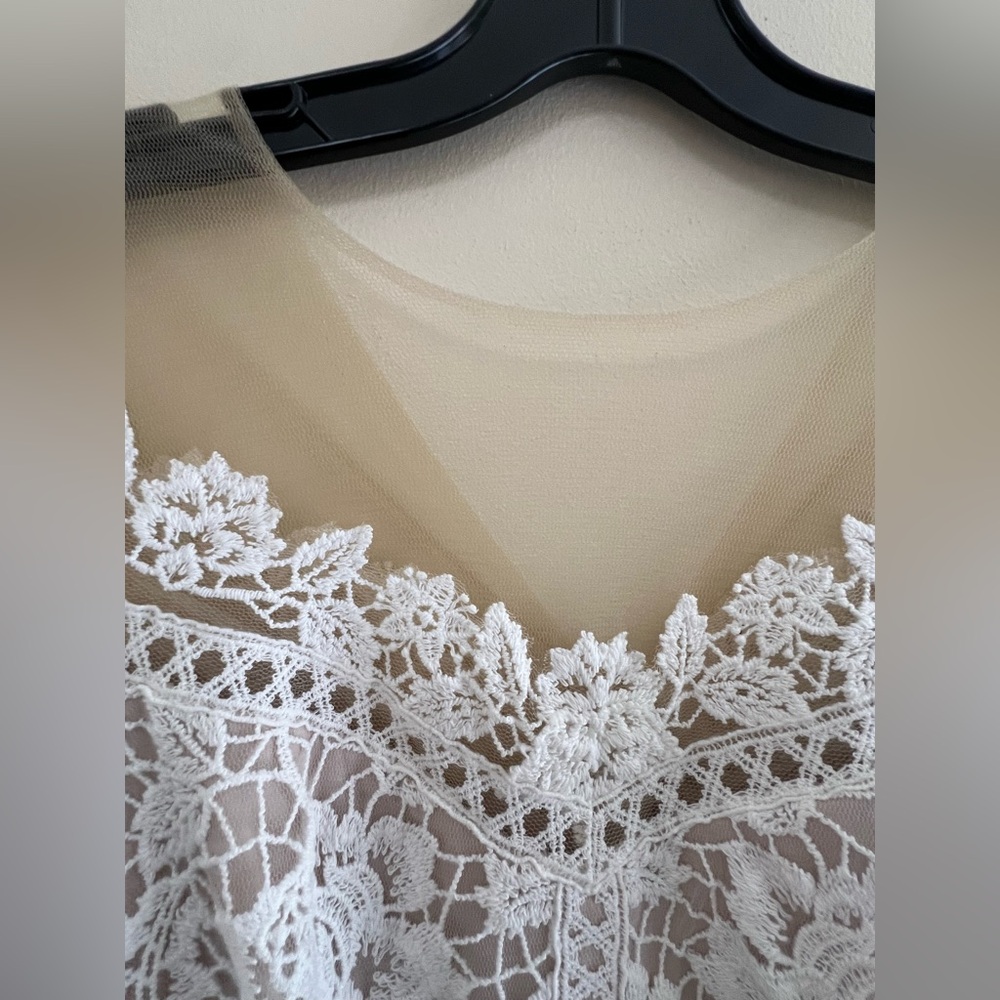 Tadashi Shoji Elegant Lace Long Sleeve Dress in Black and Cream - Picture 5 of 10
